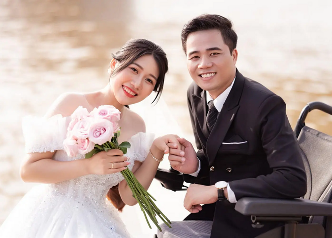 Tô Đình Khánh : “Je veux devenir le Nick Vujicic vietnamien” ảnh 3 Tô Đình Khánh : “Je veux devenir le Nick Vujicic vietnamien” ảnh 3