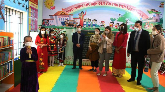 Une bibliothèque offerte par l’ambassade d’Israël aux écoliers à Hà Giang ảnh 1 Une bibliothèque offerte par l’ambassade d’Israël aux écoliers à Hà Giang ảnh 1