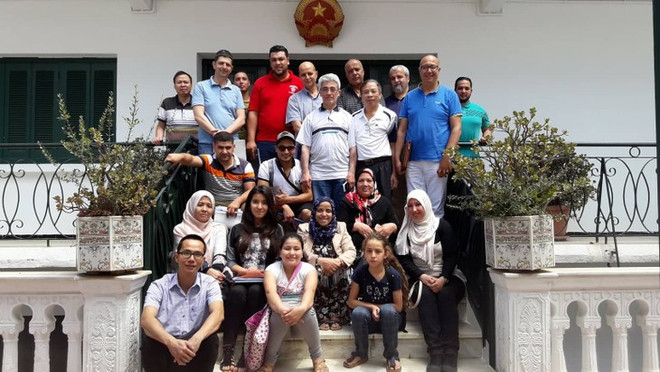 Une classe d’enseignement de la langue vietnamienne en Algérie ảnh 3 Une classe d’enseignement de la langue vietnamienne en Algérie ảnh 3