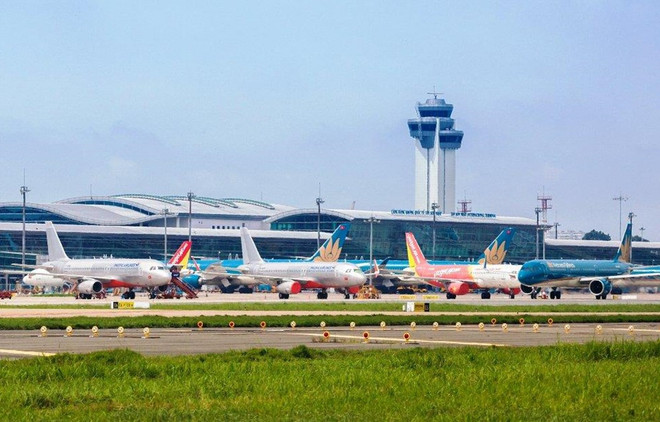 Aviation : ajuster les créneaux horaires à l'aéroport de Tan Son Nhat ảnh 1 Aviation : ajuster les créneaux horaires à l'aéroport de Tan Son Nhat ảnh 1