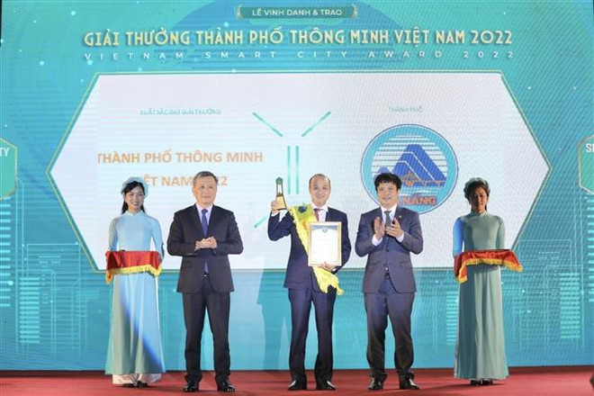Da Nang remporte pour la troisième fois consécutive le prix de «Ville intelligente du Vietnam » ảnh 1 Da Nang remporte pour la troisième fois consécutive le prix de «Ville intelligente du Vietnam » ảnh 1
