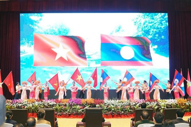 Vietnam - Laos : coopération particulière pour les intérêts des deux peuples ảnh 2 Vietnam - Laos : coopération particulière pour les intérêts des deux peuples ảnh 2