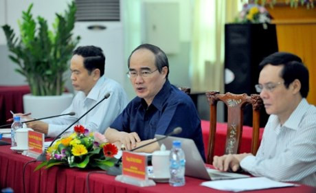Le FPV donne ses avis sur le projet de Document du 12e Congrès national du PCV ảnh 1 Le FPV donne ses avis sur le projet de Document du 12e Congrès national du PCV ảnh 1