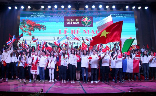 Le Camp d’été du Vietnam apporte des expériences précieuses aux jeunes Viet kieu ảnh 1 Le Camp d’été du Vietnam apporte des expériences précieuses aux jeunes Viet kieu ảnh 1