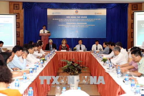 Séminaire de formation sur le jugement des affaires liées aux animaux sauvages ảnh 1