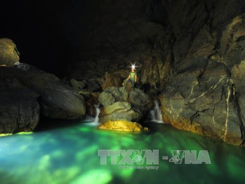 Quang Binh lance des circuits de découverte de nouvelles grottes ảnh 1