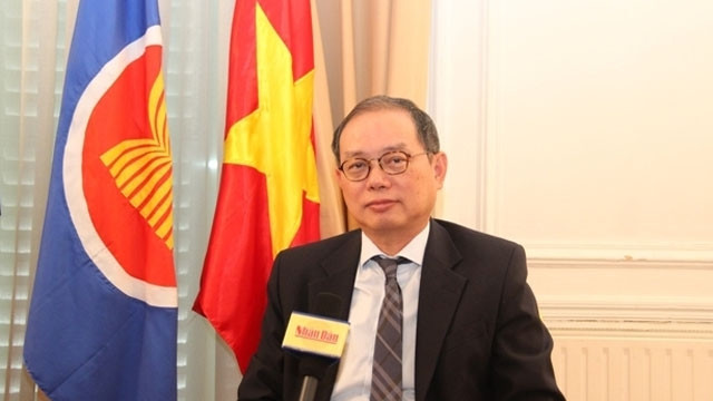 Le Vietnam assume avec succès la présidence tournante du comité de l’ASEAN à Paris ảnh 1 Le Vietnam assume avec succès la présidence tournante du comité de l’ASEAN à Paris ảnh 1