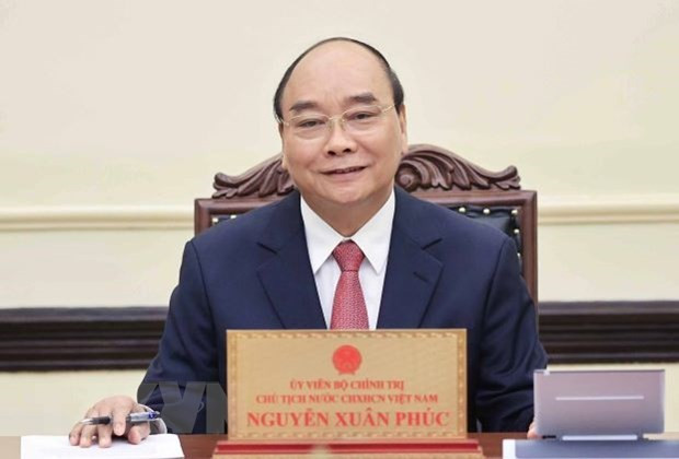 Le président Nguyen Xuan Phuc s'entretiendra par téléphone avec son homologue indonésien ảnh 1