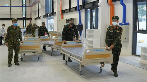COVID-19 : plus de 2.400 nouveaux cas signalés dimanche matin ảnh 1 COVID-19 : plus de 2.400 nouveaux cas signalés dimanche matin ảnh 1