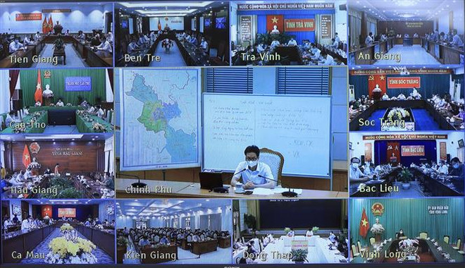 COVID-19 : le vice-PM Vu Duc Dam travaille avec des localités du delta du Mékong ảnh 1