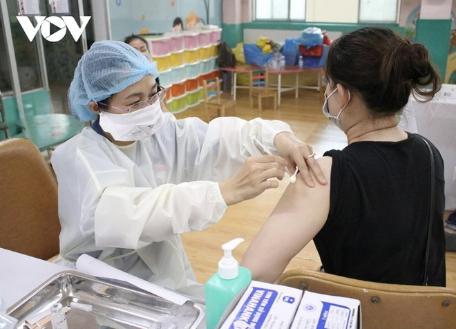 Hô Chi Minh-ville se prépare à injecter 1,1 million de doses de vaccin anti-Covid-19 ảnh 1