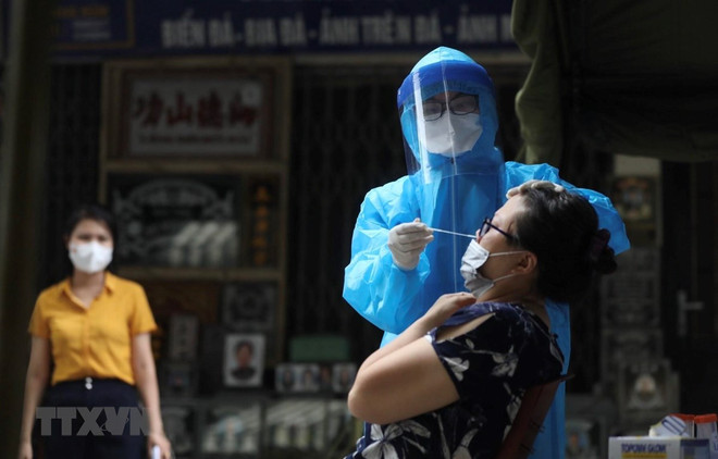 COVID-19: 4.195 nouveaux cas confirmés ce lundi ảnh 1