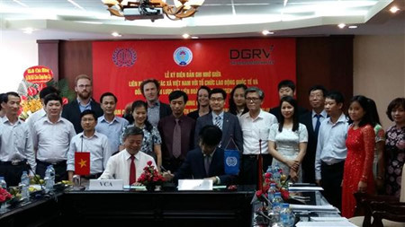 Mémorandum entre l’Alliance des coopératives du Vietnam, l’OIT et Raiffeisen ảnh 1 Mémorandum entre l’Alliance des coopératives du Vietnam, l’OIT et Raiffeisen ảnh 1