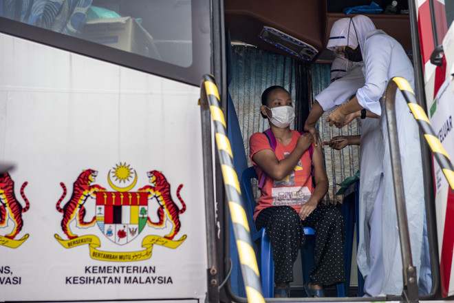 Évolutions du COVID-19 en Malaisie, au Cambodge et en Indonésie ảnh 1 Évolutions du COVID-19 en Malaisie, au Cambodge et en Indonésie ảnh 1