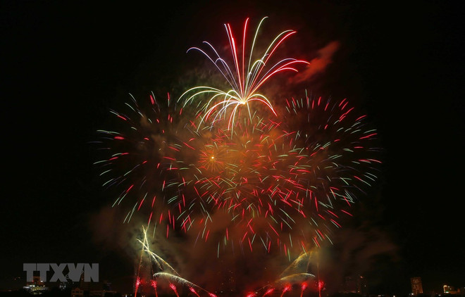 Ouverture du Festival international de feux d’artifice de Da Nang 2019 ảnh 1 Ouverture du Festival international de feux d’artifice de Da Nang 2019 ảnh 1
