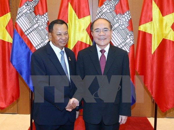 Entretien Nguyen Sinh Hung - Say Chhum ảnh 1 Entretien Nguyen Sinh Hung - Say Chhum ảnh 1