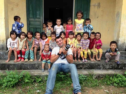 Réhahn Croquevielle, la photo en miroir de la culture ethnique vietnamienne ảnh 1 Réhahn Croquevielle, la photo en miroir de la culture ethnique vietnamienne ảnh 1