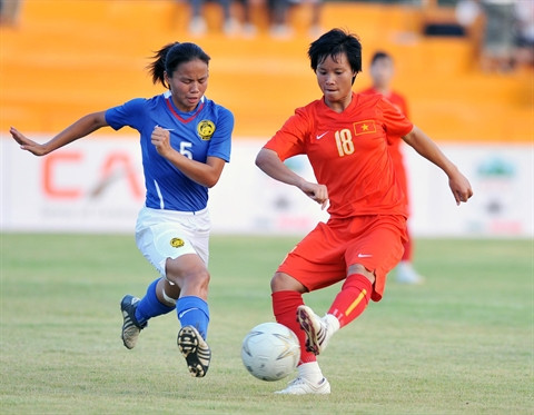 Rencontre avec les deux «Ballons d’Or du Vietnam 2015» ảnh 2 Rencontre avec les deux «Ballons d’Or du Vietnam 2015» ảnh 2