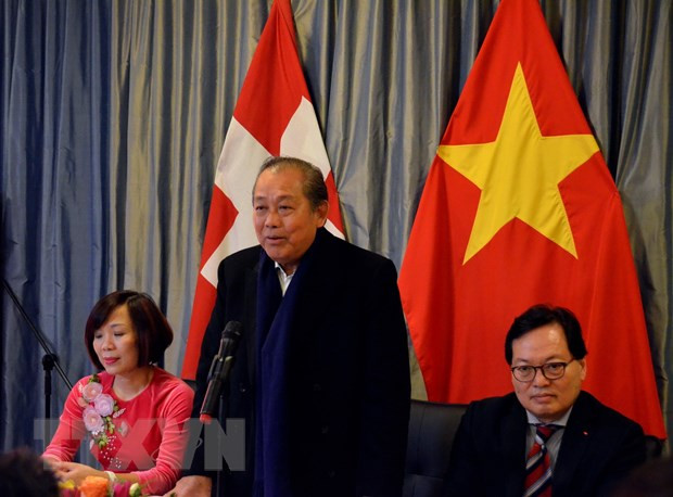 Des activités du vice-PM permanent Truong Hoa Binh au Forum économique mondial à Davos ảnh 1 Des activités du vice-PM permanent Truong Hoa Binh au Forum économique mondial à Davos ảnh 1
