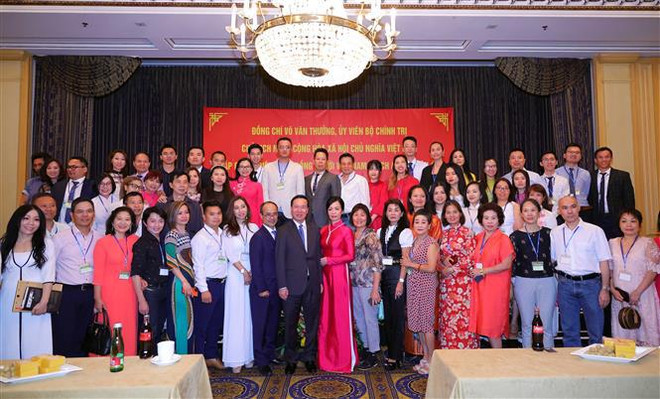 Le président Vo Van Thuong entame sa visite officielle en Autriche ảnh 4 Le président Vo Van Thuong entame sa visite officielle en Autriche ảnh 4