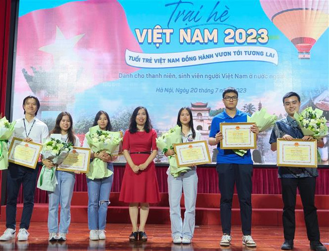 Ouverture du Camp d’été 2023 à Hanoï ảnh 1 Ouverture du Camp d’été 2023 à Hanoï ảnh 1