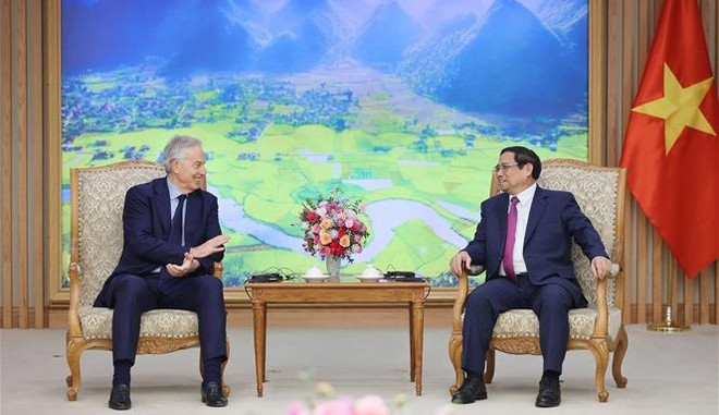 Le chef du gouvernement reçoit l’ancien PM britannique Tony Blair ảnh 1 Le chef du gouvernement reçoit l’ancien PM britannique Tony Blair ảnh 1