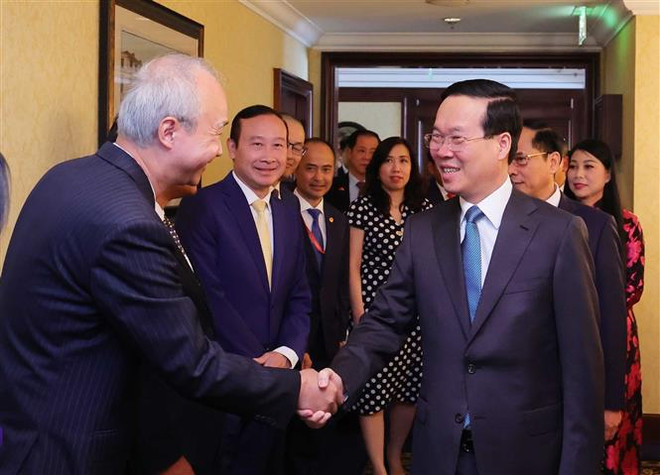 Le président Vo Van Thuong entame sa visite officielle en Autriche ảnh 2 Le président Vo Van Thuong entame sa visite officielle en Autriche ảnh 2