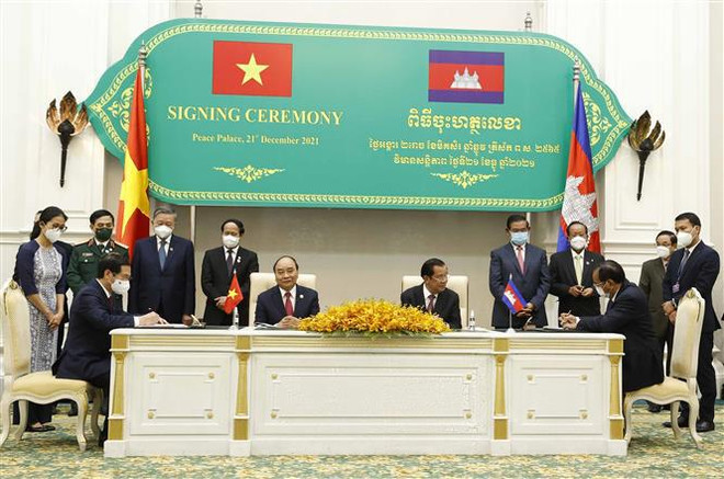 Résultats de la visite d’Etat au Cambodge du président Nguyen Xuan Phuc ảnh 2 Résultats de la visite d’Etat au Cambodge du président Nguyen Xuan Phuc ảnh 2