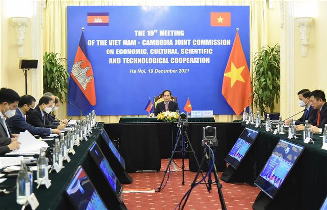 Renforcement de la coopération Vietnam-Cambodge ảnh 1