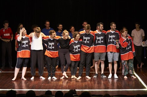 Ligue d'improvisation francophone d'Asie: Impro Foufou remporte le 2e tournoi ảnh 1