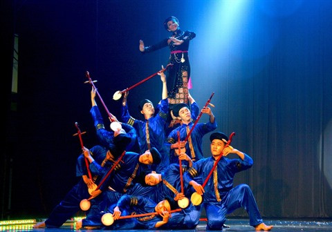 Enseigner la danse folklorique en ligne ảnh 2 Enseigner la danse folklorique en ligne ảnh 2