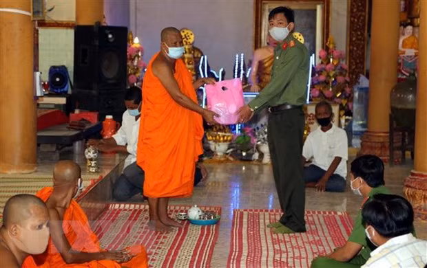 Fêter Chol Chnam Thmay en respectant les mesures préventives du coronavirus ảnh 1 Fêter Chol Chnam Thmay en respectant les mesures préventives du coronavirus ảnh 1