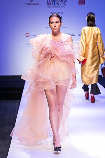 La Semaine internationale de la mode enchante la mégapole du Sud ảnh 1 La Semaine internationale de la mode enchante la mégapole du Sud ảnh 1
