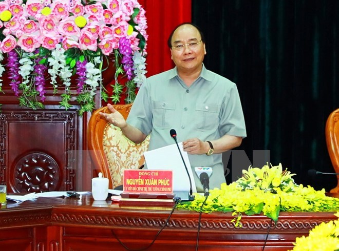 Le PM Nguyên Xuân Phuc appelle à faire de Ninh Binh un pôle touristique mondial ảnh 1 Le PM Nguyên Xuân Phuc appelle à faire de Ninh Binh un pôle touristique mondial ảnh 1