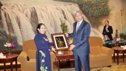 Une délégation de Hô Chi Minh-Ville en tournée de travail en Chine ảnh 1 Une délégation de Hô Chi Minh-Ville en tournée de travail en Chine ảnh 1