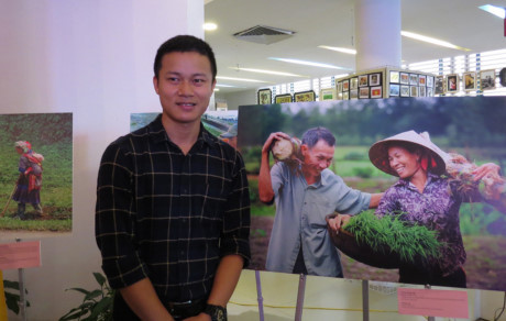 Remise des prix du concours de photographie «Les familles vietnamiennes égalitaires» ảnh 1