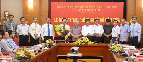 Naissance du magazine économique de la Commission centrale de l'Économie ảnh 1