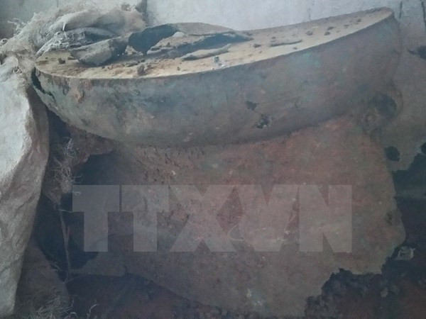 Un tambour de bronze de deux mille ans découvert à Thanh Hoa ảnh 1 Un tambour de bronze de deux mille ans découvert à Thanh Hoa ảnh 1