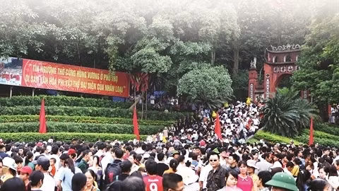 Le printemps sous les couleurs des fêtes ảnh 1