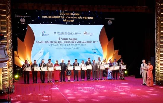 Des voyagistes vietnamiens de premier rang à l’honneur ảnh 1 Des voyagistes vietnamiens de premier rang à l’honneur ảnh 1