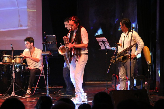 «A latin world» ảnh 3