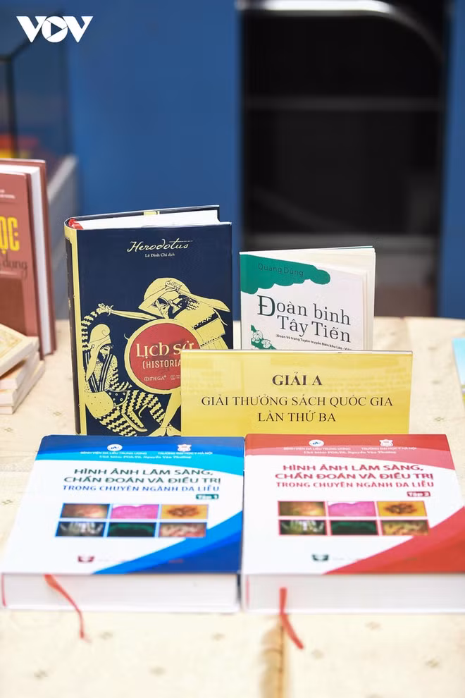 Prix national du livre 2020, quoi de neuf? ảnh 2 Prix national du livre 2020, quoi de neuf? ảnh 2