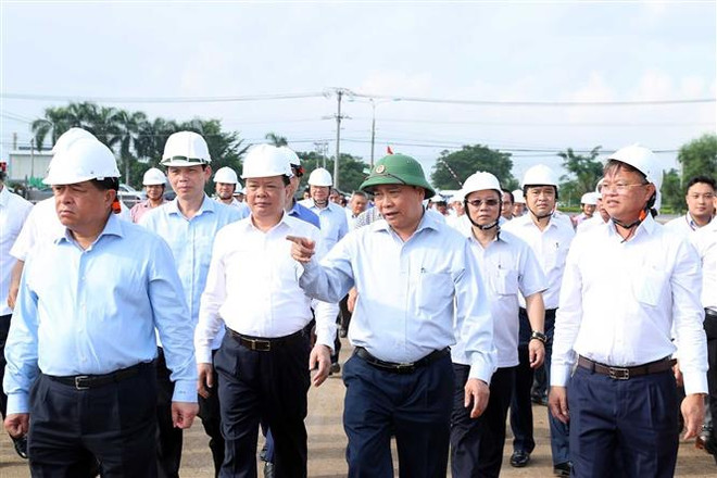Le PM contrôle le rythme des travaux du projet de construction de l’aéroport de Long Thanh ảnh 1 Le PM contrôle le rythme des travaux du projet de construction de l’aéroport de Long Thanh ảnh 1