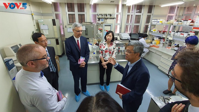 Un institut à la pointe de la recherche médicale ảnh 4