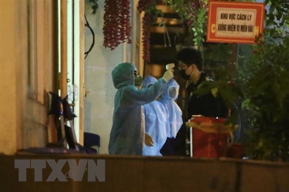 Déclaration médicale obligatoire pour les passagers des vols intérieurs et des transports en commun ảnh 1 Déclaration médicale obligatoire pour les passagers des vols intérieurs et des transports en commun ảnh 1