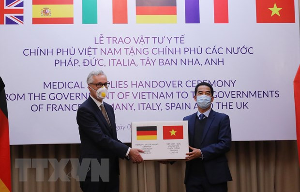 COVID-19: The Diplomat apprécie l’assistance du Vietnam pour d’autres pays ảnh 1 COVID-19: The Diplomat apprécie l’assistance du Vietnam pour d’autres pays ảnh 1