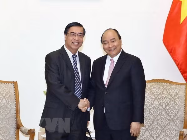 Le PM demande de soutenir plus la diaspora vietnamienne ảnh 1