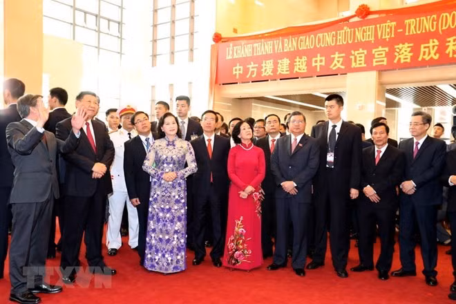 Transfert du Palais d’amitié Vienam-Chine après sa maintenance ảnh 1