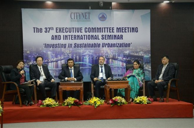 Dà Nang et CityNet se penchent sur l’investissement dans l’urbanisation durable ảnh 1 Dà Nang et CityNet se penchent sur l’investissement dans l’urbanisation durable ảnh 1