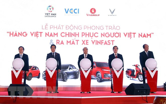 Le PM au lancement du mouvement “Les marchandises vietnamiennes conquièrent les Vietnamiens» ảnh 1 Le PM au lancement du mouvement “Les marchandises vietnamiennes conquièrent les Vietnamiens» ảnh 1